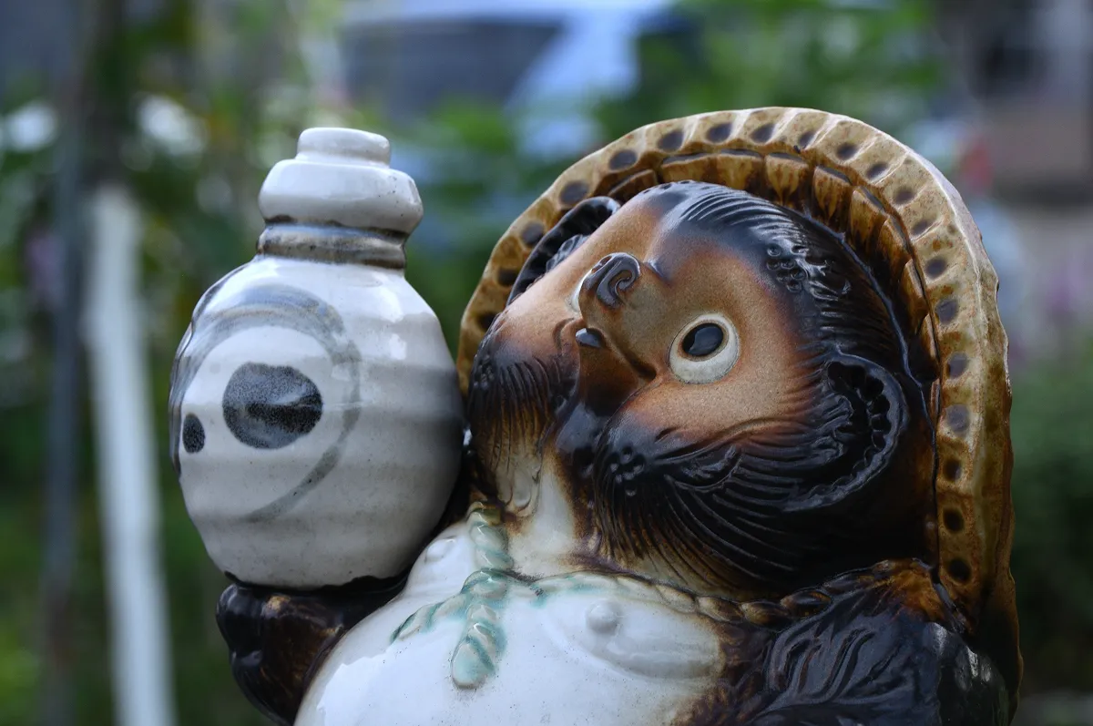 信楽焼 たぬきの置物