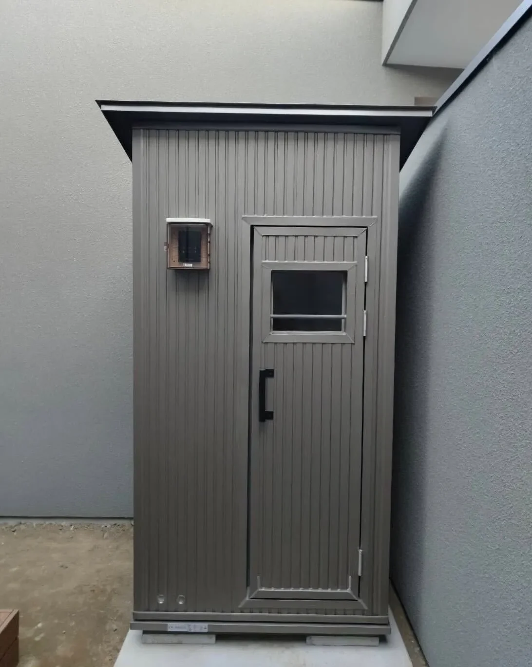 シルバーブラウン塗装事例